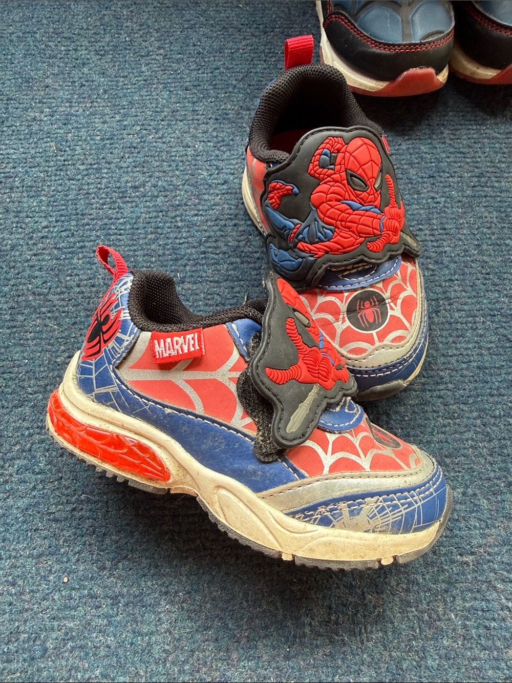 Boy shoe bundle size 6 - Picture 4 of 5